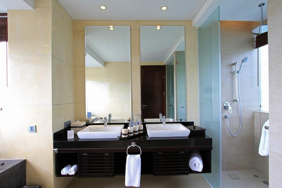 Entire 1 BR  Private Pool Villa #V416 Villa in Kuta Selatan