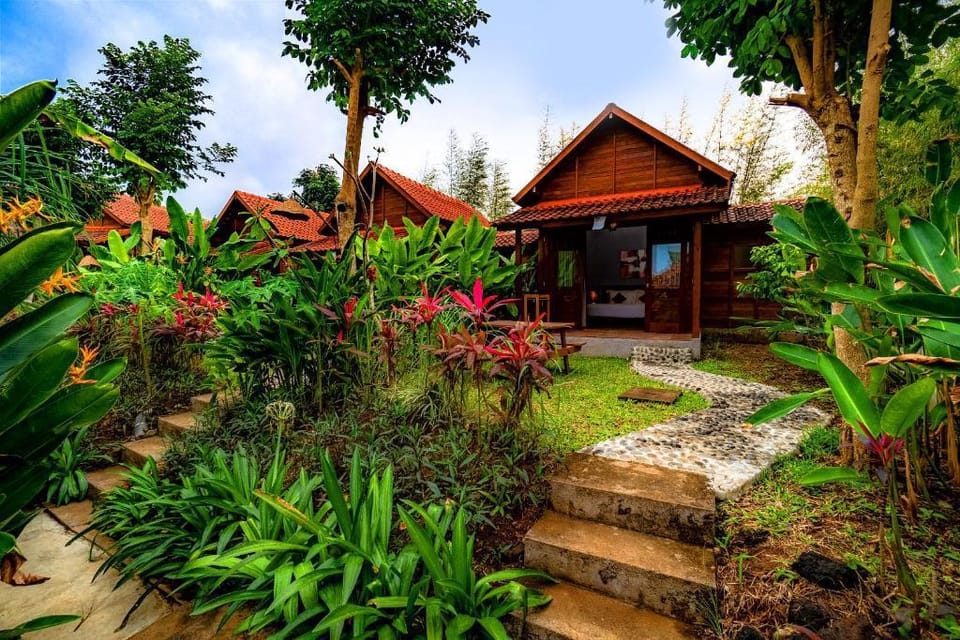 Unique 1 BR Jineng Garden View Ungasan NE19A Villa in Bali