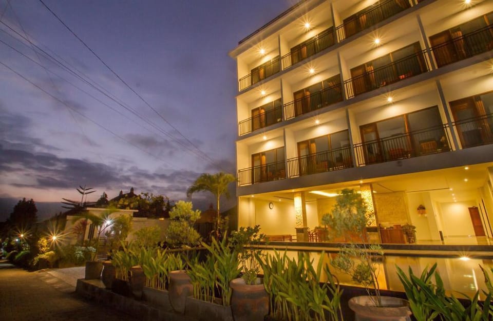 Luxe 3 BR Villa with Private Pool Canggu #NE Villa in North Kuta