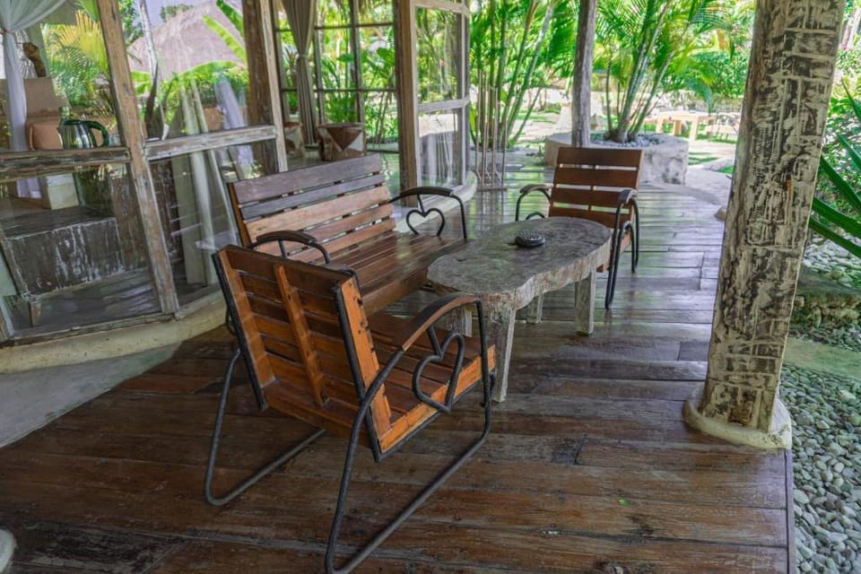 Lakeside Lodge with 1 BR #V347 Villa in Bali