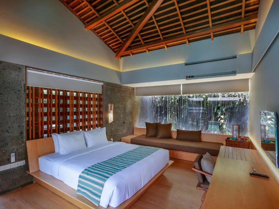 Luxury 2 BR Private Pool  Villa #V345 Villa in North Kuta
