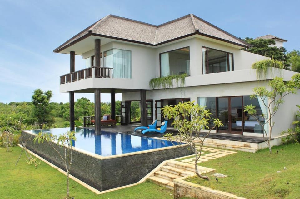 Cozy 3 BR Suite with Private Pool #V342 Villa in Kuta Selatan