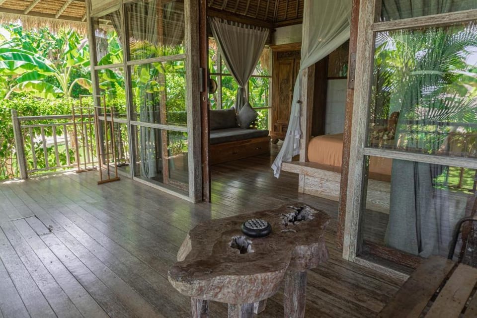 Garden Side Bungalow with 1 BR #V335 Vacation rental in Bali