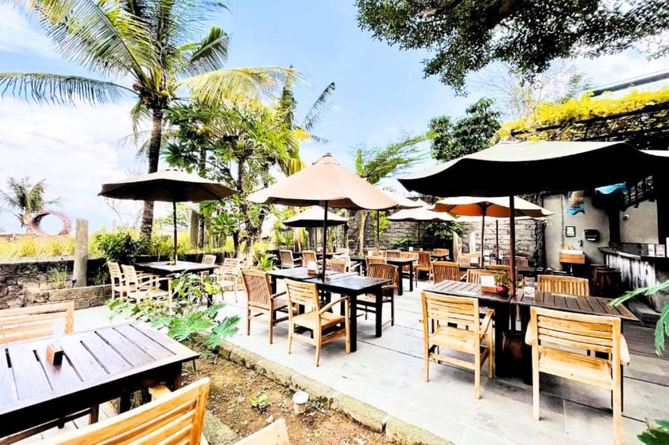 Beautifull 1 BR Suite with Pool Access NE161A Apartment in North Kuta
