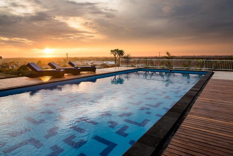 Suites Room with 1 BR #V301 Vacation rental in North Kuta