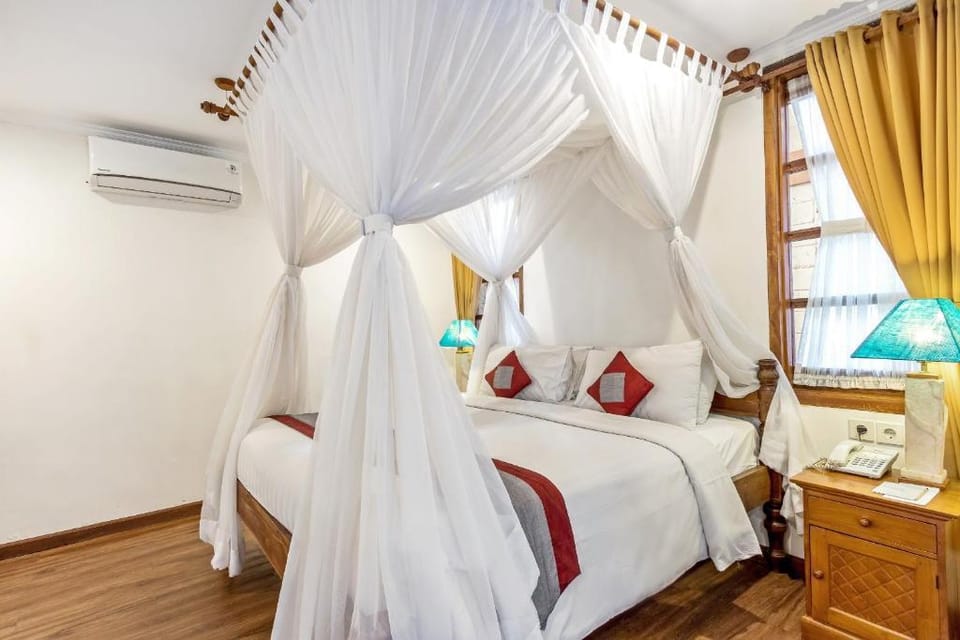 Entire 1 BR Villa with Private Pool #V297 Villa in Kuta
