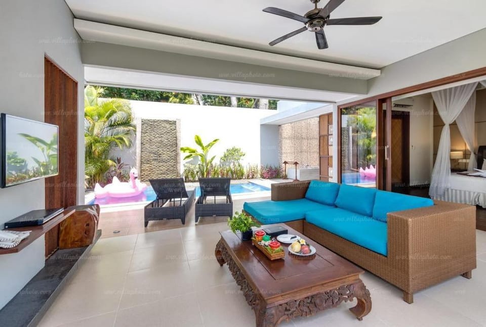Luxury 1 BR Deluxe Private Pool Villa #V296 Villa in Kuta