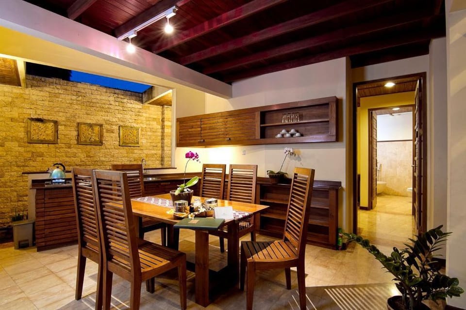 Luxury 3 BR  Private Pool Villa Seminyak#NE Villa in Kuta