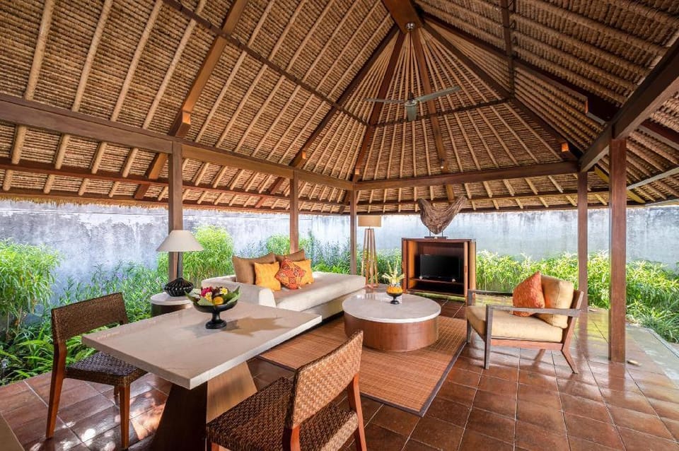 Perfect 1 BR Private Pool Villa #V288 Villa in North Kuta