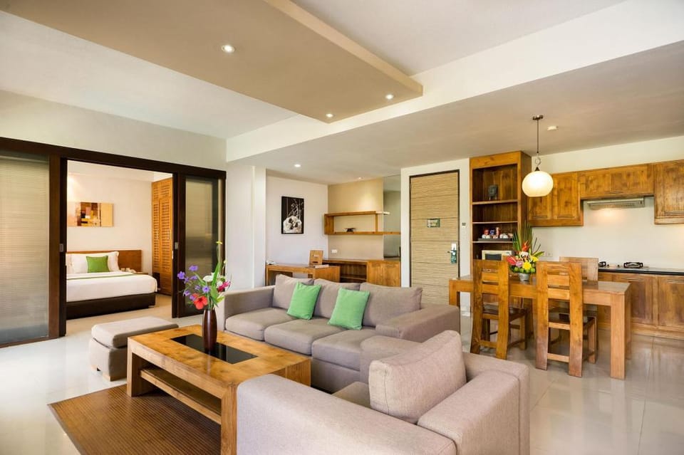 Cozy 2 BR  with Pool Acces #V278 Villa in North Kuta