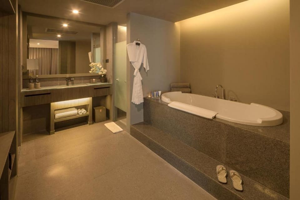One BR Lagoon Pool #V256 Villa in North Kuta