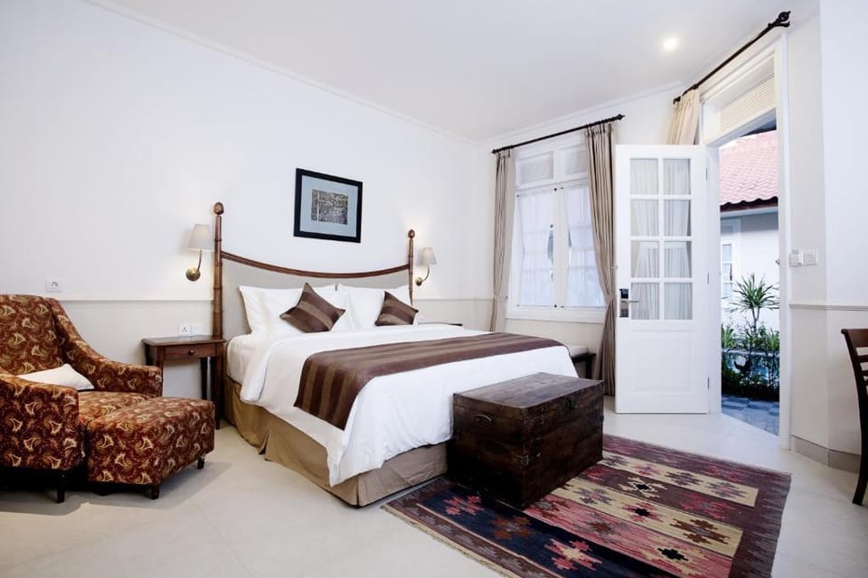 Cozy 1 BR Pool Suite #V254 Vacation rental in Kuta
