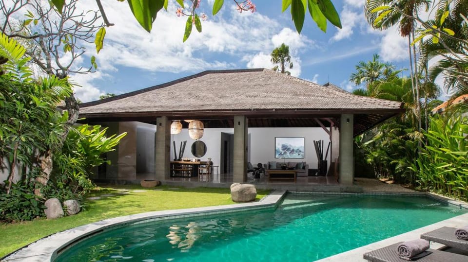 One BR Pool Villa #V217 Villa in Kuta
