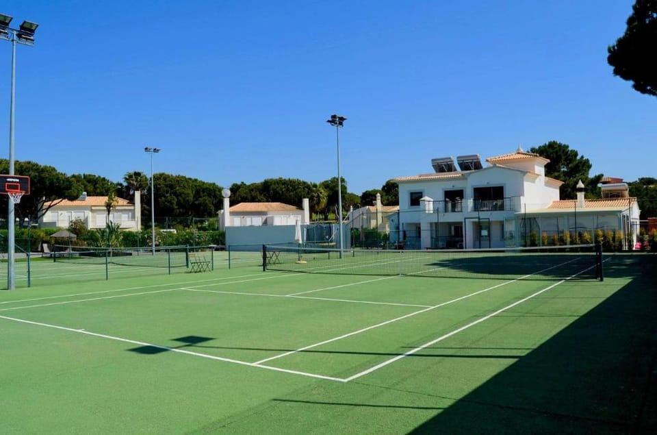Massive Private Villa, perfect for families Villa in Quarteira