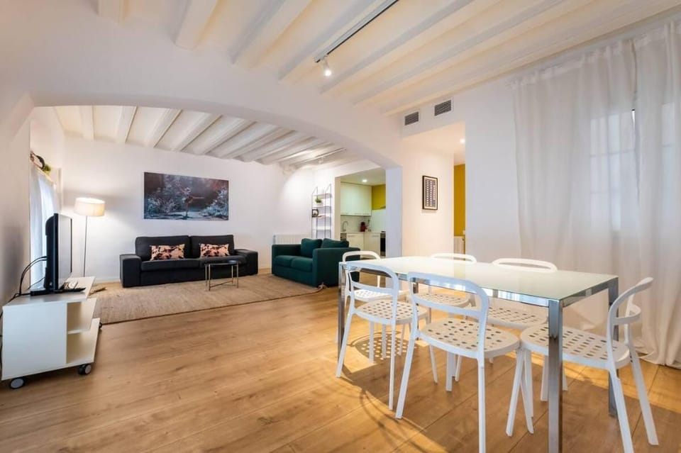 Mar - Spacious studio in Born Apartment in Barcelona