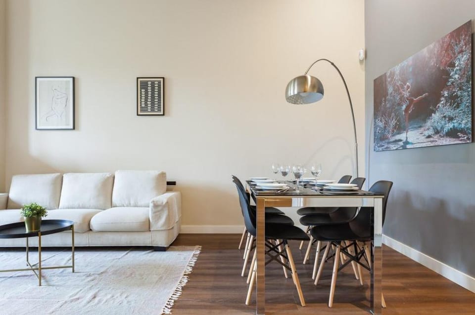 RIBERA - Luxury and Art next to harbour Apartment in Barcelona