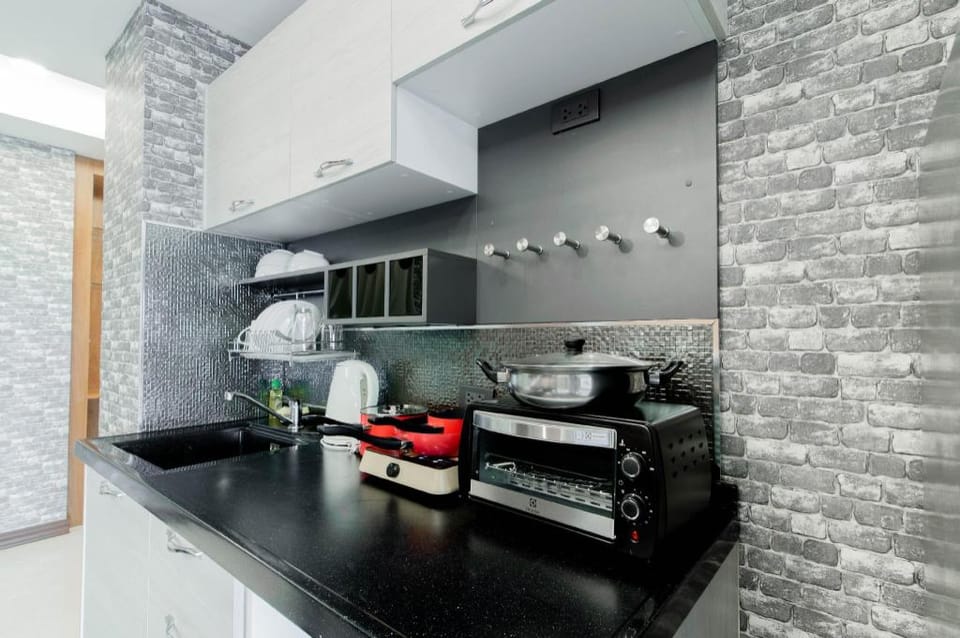 Private Wooden Decor Lux Codon 37sqm Apartment in Chiang Mai