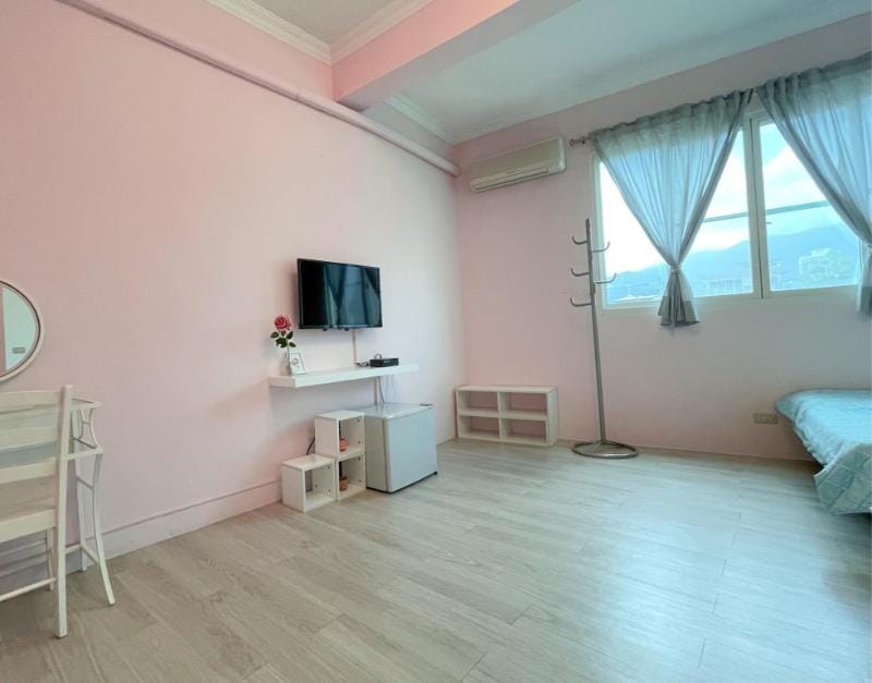 Jiaoxi RuYi 包棟民宿（烤肉麻將桌遊、3分鐘到溫泉市區、車站、夜市） Vacation rental in Taiwan, Province of China