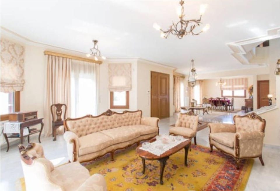 Villa Ariadne Bed and Breakfast in Chalandri