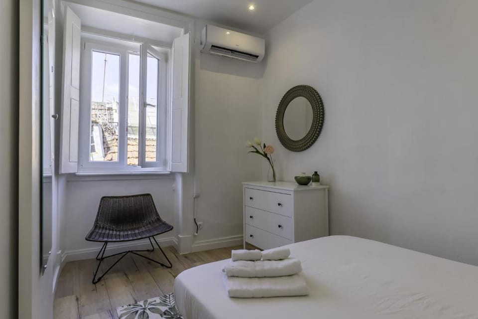 The Color Hostel Bed and Breakfast in Lisbon