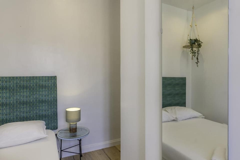 The Color Hostel Bed and Breakfast in Lisbon