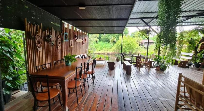 Baan Canalee Bed and Breakfast in Laos