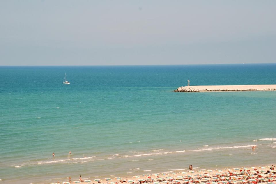 B&B AL MARE Bed and Breakfast in Porto San Giorgio