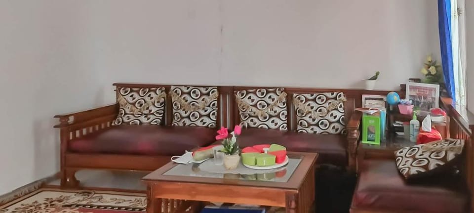 Jiddan Syariah RedPartner Inn in Lembang