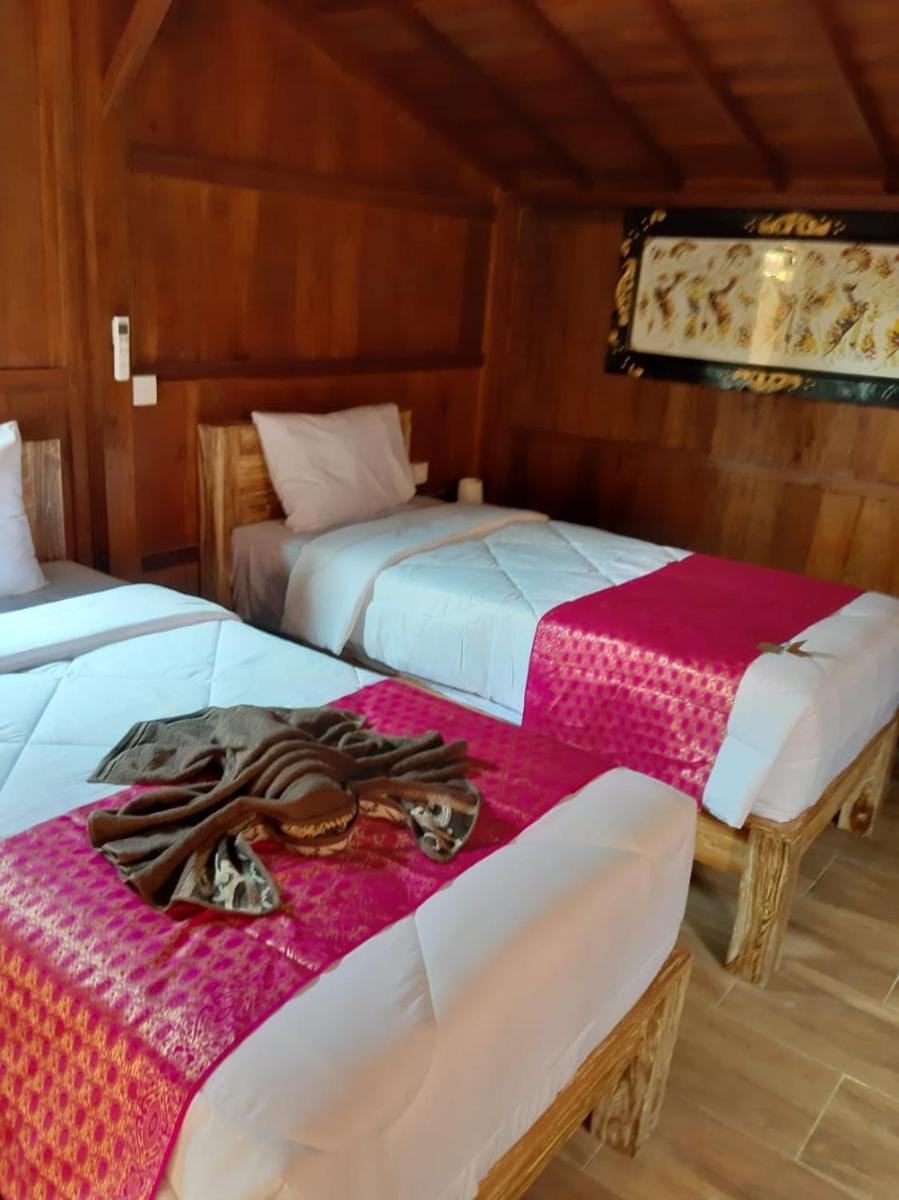 Bagoesfull Homestay Vacation rental in Nusapenida
