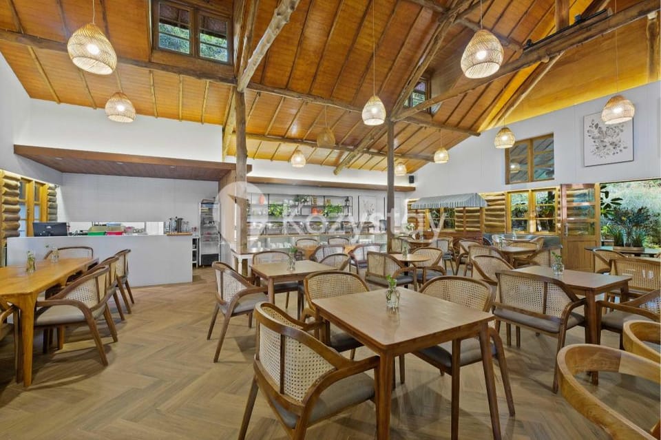 Taman Wisata Bougenville by Kozystay Villa in West Java