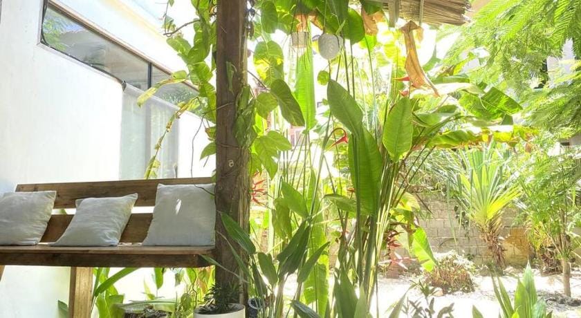 Secret Spot Siargao Bed and Breakfast in General Luna