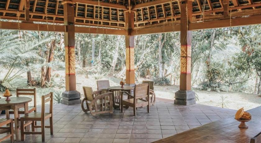 Saridevi Ecolodge Country House in Bali