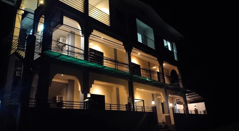 OYO 781 Junie Pension House Hotel in Central Visayas