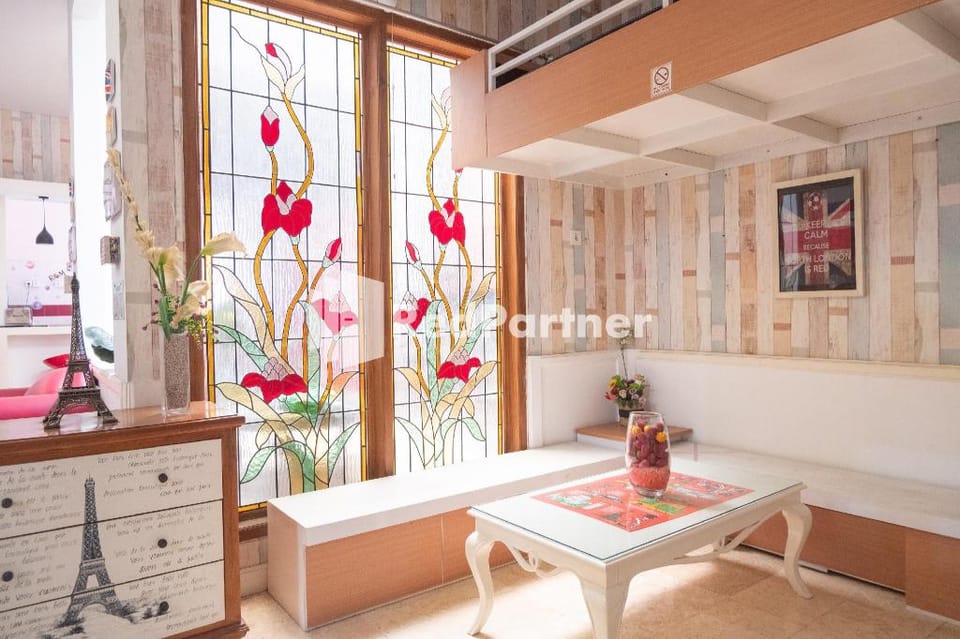 Londres Bed and Breakfast RedPartner near Gembira Loka Zoo Hotel in Yogyakarta