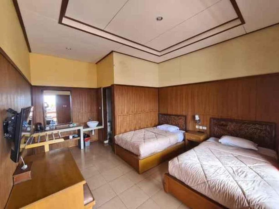 Cafe Lava Hostel Hotel in East Java
