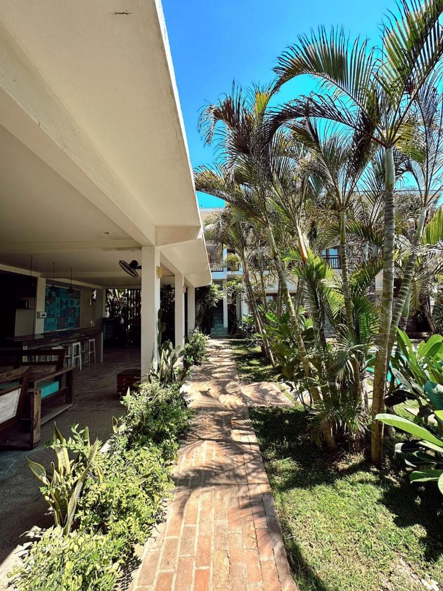 HI5 Kuta Bed and Breakfast in Pujut