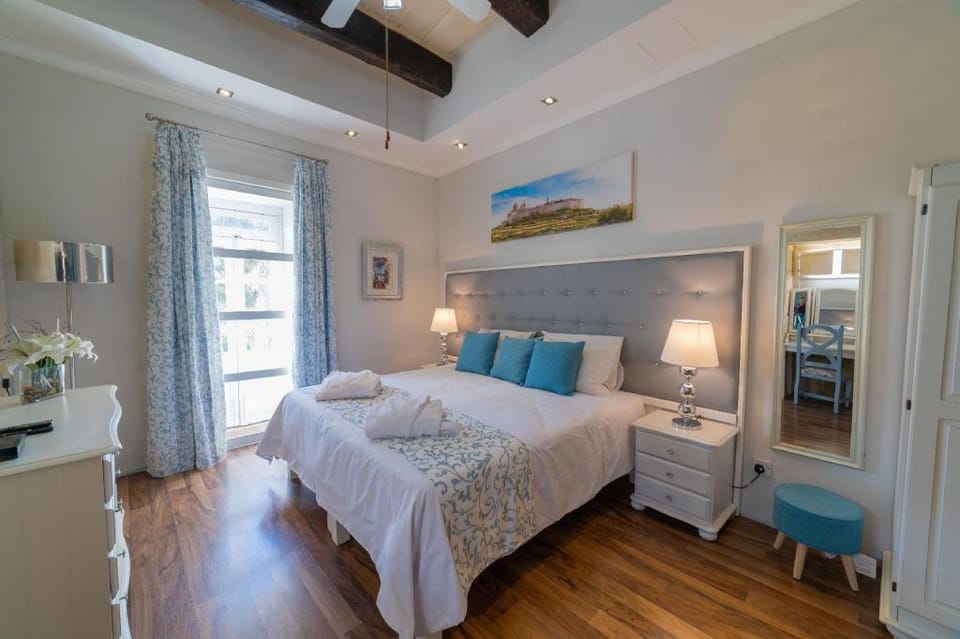 Village Knights Accommodation Bed and Breakfast in Malta