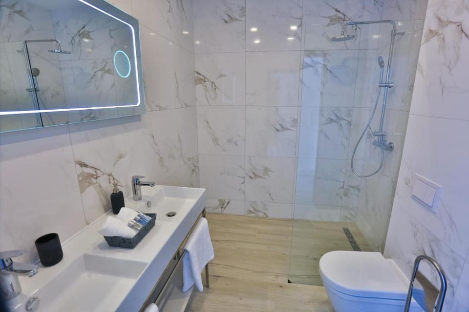 Hotel Paradise Punta Hotel in Split-Dalmatia County