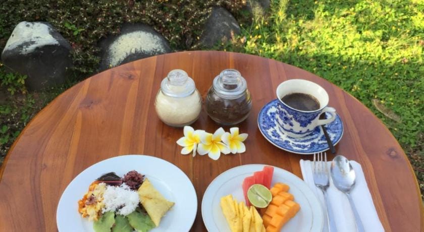 MALINI Homestay Bed and Breakfast in Ubud