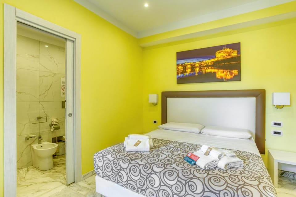 AR ROOMS ROME Bed and Breakfast in Rome