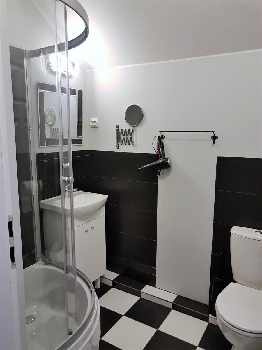 "Route 62" Airport Modlin 24h Lodge in Masovian Voivodeship