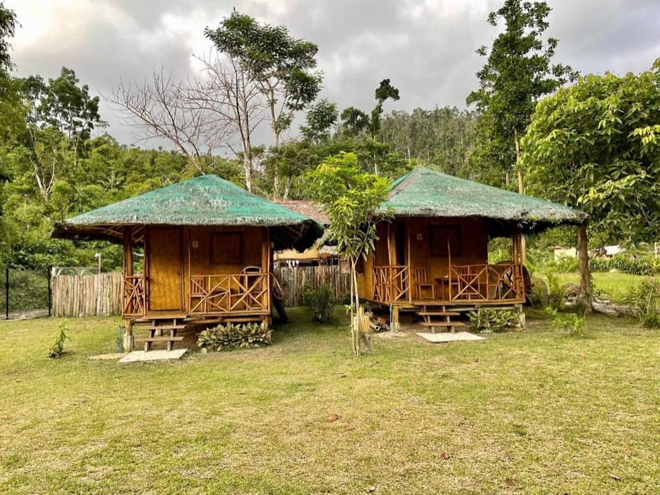 Back Trippers Inn Inn in San Vicente