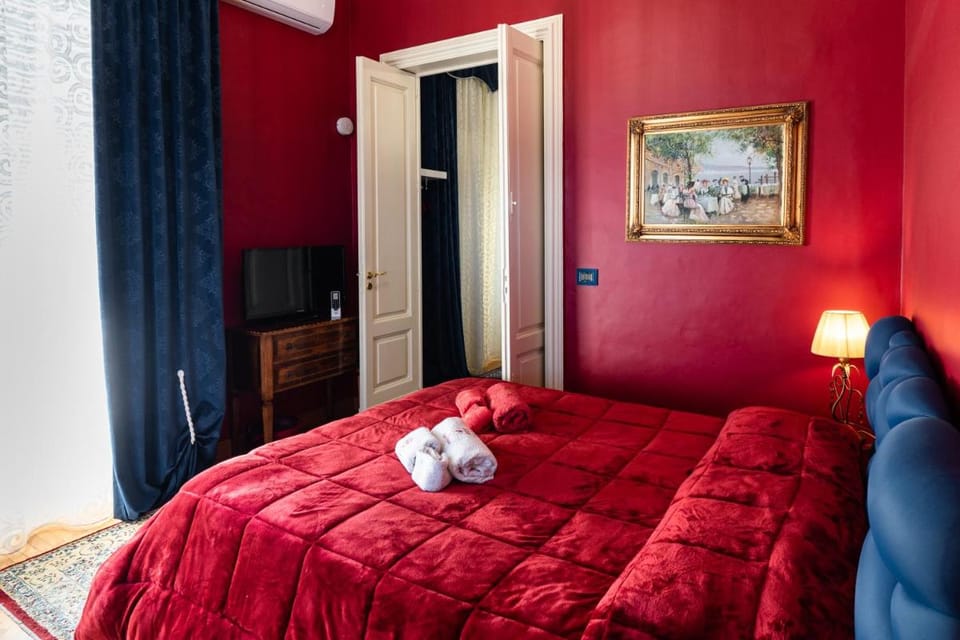 Raciti Palace Apartment in Acireale