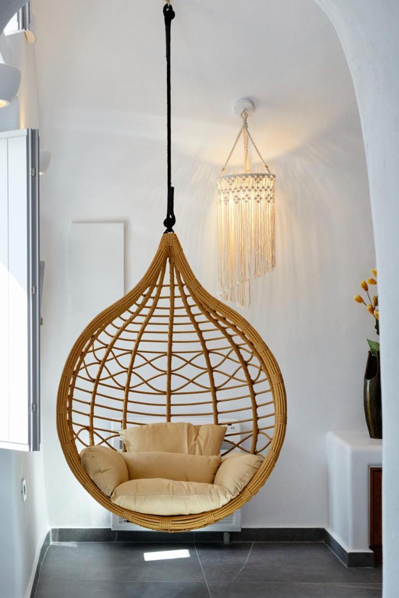 Allure Breeze Suites Bed and Breakfast in Oia