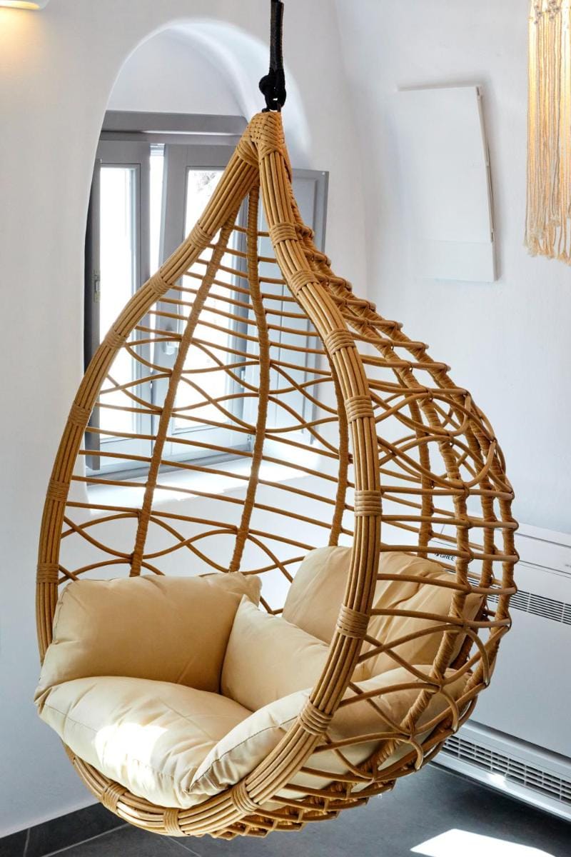 Allure Breeze Suites Bed and Breakfast in Oia