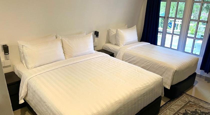 Blue Cabins By Pfordten Cottage Vacation rental in Tanah Rata