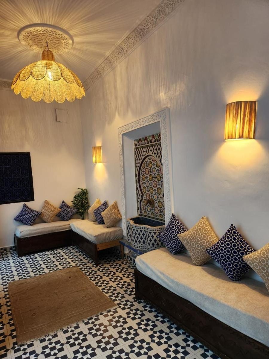 Riad Lazorde De Marrakech Bed and Breakfast in Marrakesh