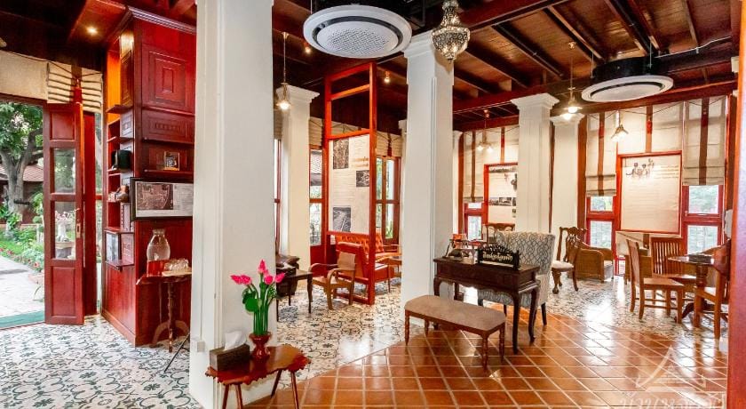 Baan Lhang Wangh Bed and Breakfast in Laos