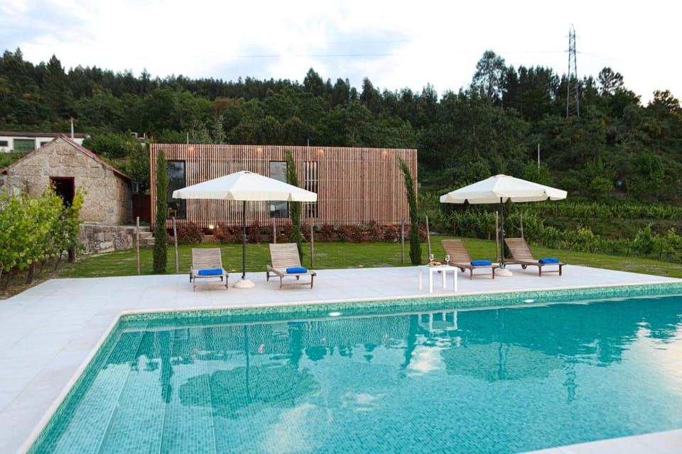 Peso Village Farm Stay in Porto District
