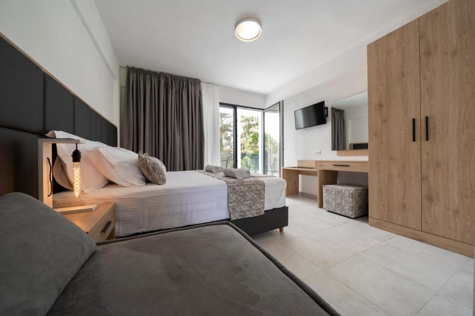 Avaton Luxury Resort and Spa Access the Enigma - Adults Only & Kids 14 Plus- Hotel in Decentralized Administration of Macedonia and Thrace